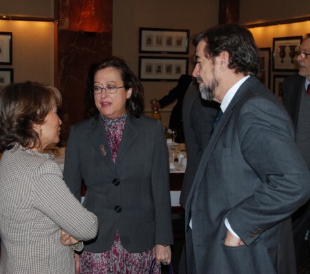 Luisa Peña, María Sainz, Javier de Cos