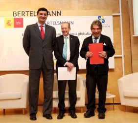 Francisco Javier Garzón, José Manuel Blecua y Tom Burns