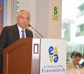 César Villanueva, Presidente del Consejo de Ministros, durante su intervención