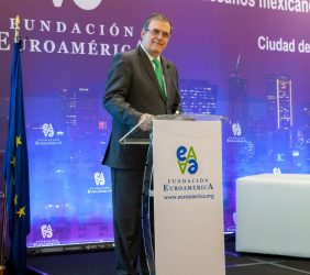 El Canciller Marcelo Ebrard durante la inauguración del V Foro México- UE