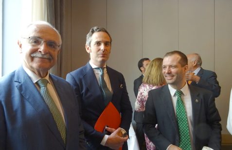 José Trigueros (Instituto de la Ingeniería de España), Fernando de Castro (Ministerio de Asuntos Exteriores) y Carlos Rodríguez (IIES)