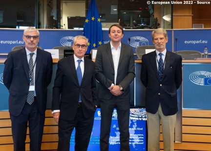 Pablo Ginspun (Embajador Argentina ante UE), Ramón Jáuregui (Fundación Euroamérica), Javi López (EuroLat) y José Ignacio Salafranca (Fundación Euroamérica)