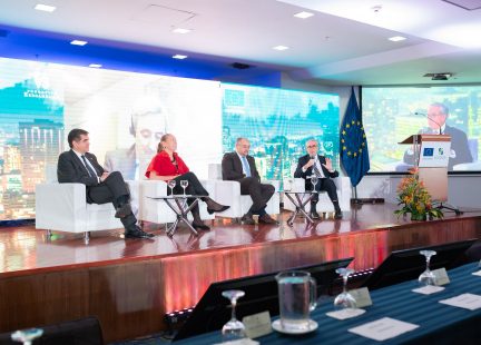 Fortalecimiento de las relaciones entre la UE y Colombia: Diálogo Político que consolida una relación estratégica de largo alcance. Prioridades en las presidencias europeas