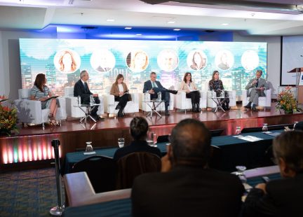 Sesión: Colombia como destino de INVERSIONES EUROPEAS que apoyen un crecimiento sostenible, verde y socialmente justo. Fortalecimiento de la Asociación Estratégica entre la Unión Europea y Colombia a través del Global Gateway