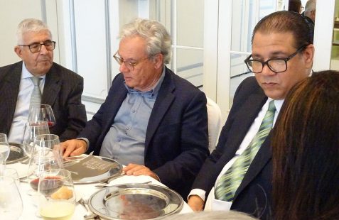 Fernando Labrada (MRC) Jesús Prieto (CREASGR) y Ramón Burgos ( Embajada República Dominicana)