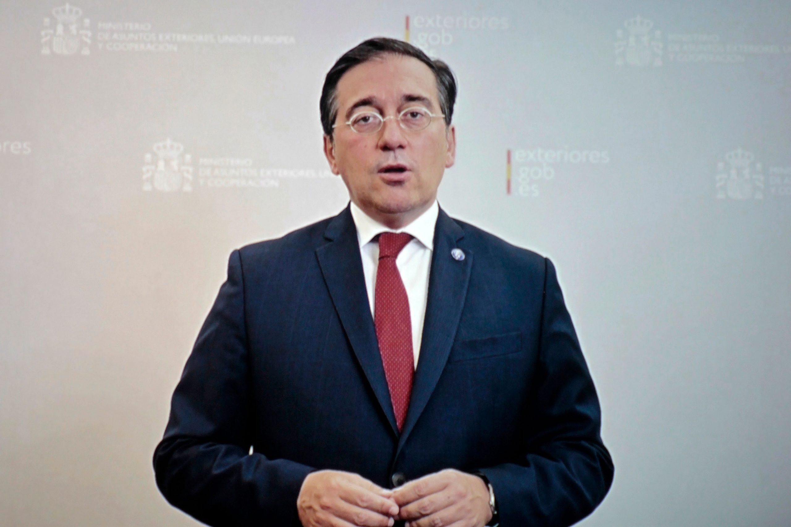 Ministro José Manuel Albares durante su intervención