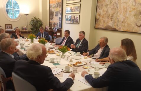 Desayuno con Carlos Giovanelli, y Guillermo Stanley (7)