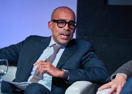 Luis Jiménez-McInnis, Representante de la Oficina en Europa del Banco Interamericano de Desarrollo – BID