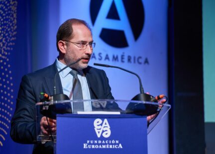 Antonio Gomes, Subdirector de la Dirección de Asuntos Financieros y Empresariales de la OCDE