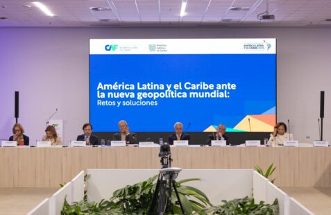 Mesa América Latina y el Caribe ante la nueva Geopolítica Mundial: retos y soluciones