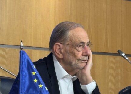 La defensa de Europa ante un nuevo orden internacional (4)