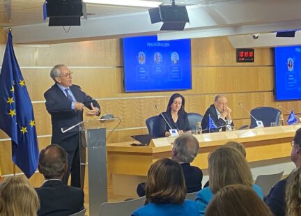 La defensa de Europa ante un nuevo orden internacional (7)