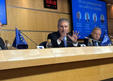 La defensa de Europa ante un nuevo orden internacional (8)